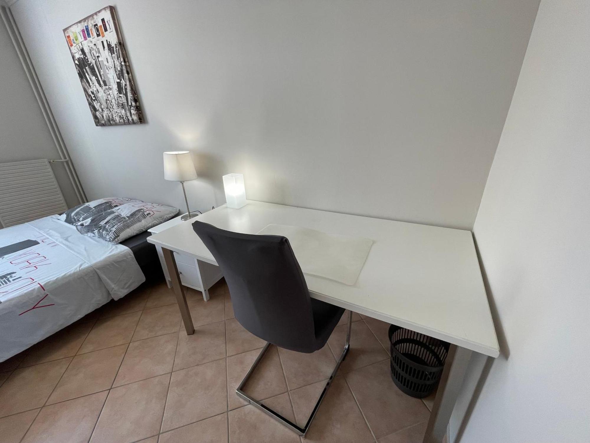Chambre Privee En Colocation Dans Un Appartement Vaulx En Velin Centre Exteriér fotografie